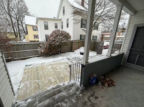 719 Main St, Clinton MA 01510