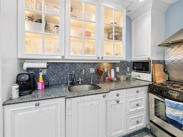 365 Beacon St, Boston MA 02116