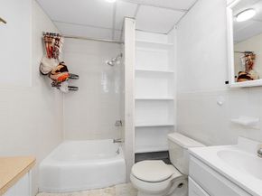 365 Beacon St, Boston MA 02116