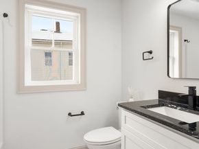 2 Lodi St A, Worcester MA 01608