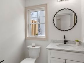 2 Lodi St A, Worcester MA 01608