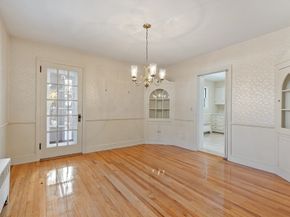 93 Fitch Hill Ave, Fitchburg MA 01420