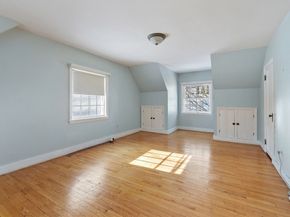 93 Fitch Hill Ave, Fitchburg MA 01420