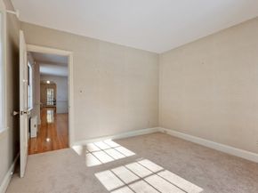 93 Fitch Hill Ave, Fitchburg MA 01420