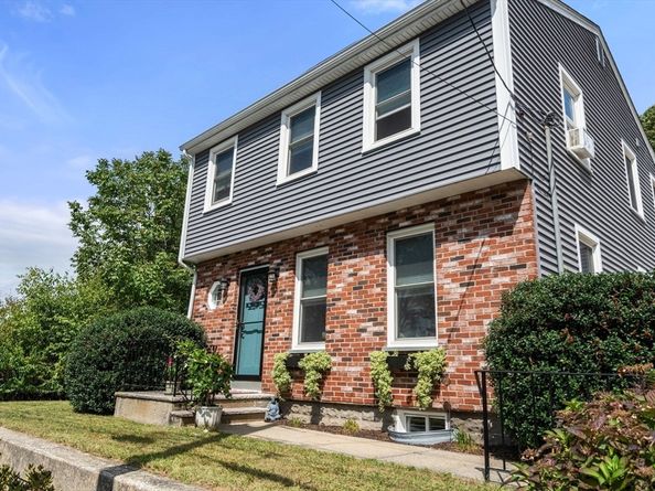 4 Waite Ave, Burlington MA 01803