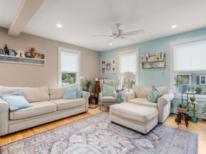 4 Waite Ave, Burlington MA 01803