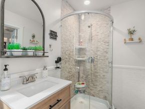 4 Waite Ave, Burlington MA 01803