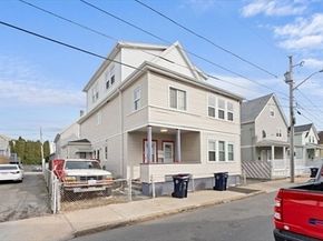 19 Heath St, Everett MA 02149