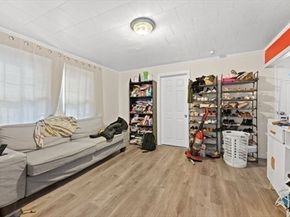 19 Heath St, Everett MA 02149