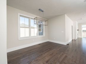 60 Metacomet Road 17, West Bridgewater MA 02379