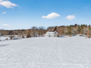 49 Powissett St, Dover MA 02030