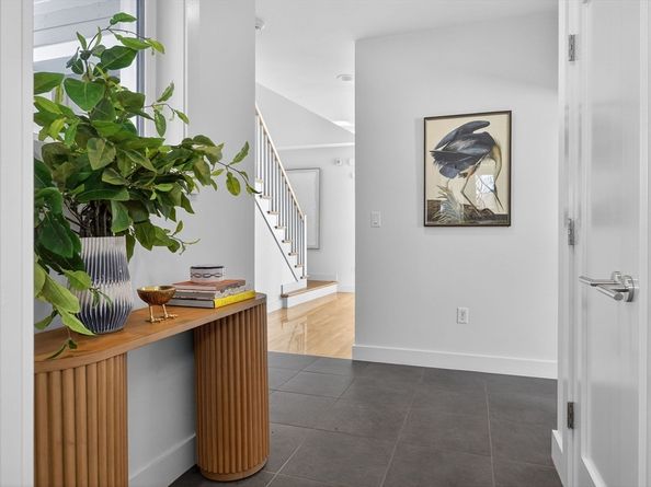 49 Powissett St, Dover MA 02030