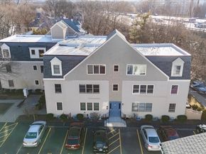 45 Cross St 19, Medford MA 02155