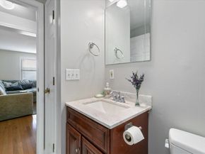 45 Cross St 19, Medford MA 02155