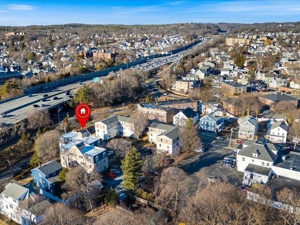 45 Cross St 19, Medford MA 02155