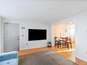 45 Cross St 19, Medford MA 02155