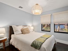 1151 Commonwealth Ave, Newton MA 02465