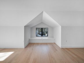 129 Withington Rd 129, Newton MA 02460