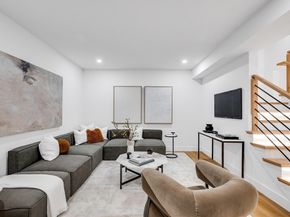 129 Withington Rd 129, Newton MA 02460