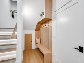 129 Withington Rd 129, Newton MA 02460