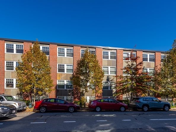 33 Everett Street, Cambridge MA 02138