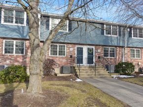 88 Durham Rd 88, Dedham MA 02026