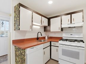 88 Durham Rd 88, Dedham MA 02026