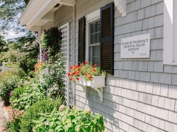 590 Washington St, Duxbury MA 02332