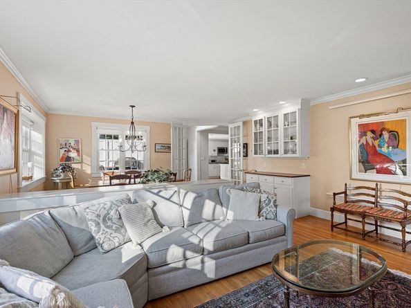 590 Washington St, Duxbury MA 02332