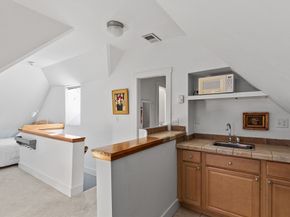 590 Washington St, Duxbury MA 02332