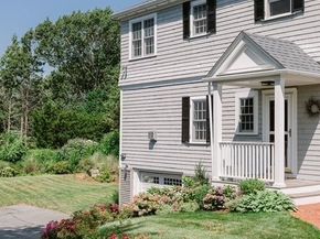 590 Washington St, Duxbury MA 02332