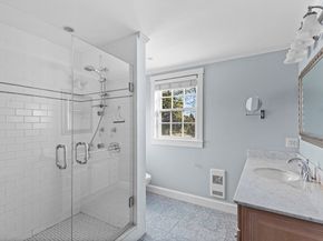 590 Washington St, Duxbury MA 02332