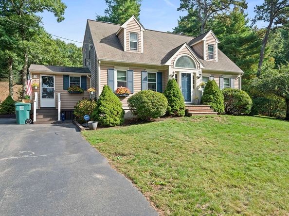 35 Saw Mill Dr, Plymouth MA 02360