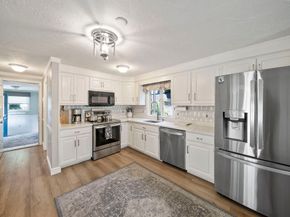 35 Saw Mill Dr, Plymouth MA 02360