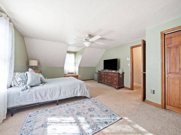 35 Saw Mill Dr, Plymouth MA 02360
