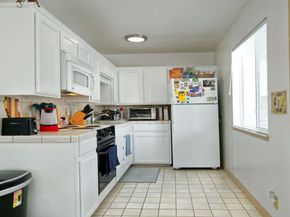 558 Lassen Street, Los Altos CA 94022