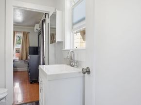 5745 Holway Court, Oakland CA 94621