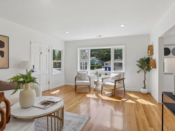 1054 Thornton Way, San Jose CA 95128