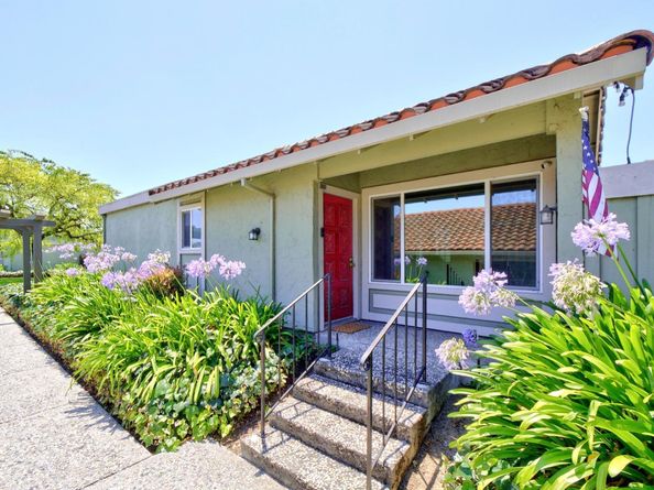 262 Crestview Drive, Watsonville CA 95076