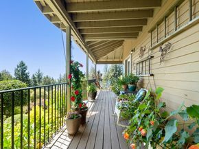 200 McAmant Drive, Santa Cruz CA 95060