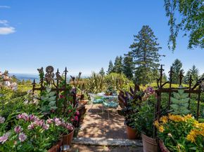 200 McAmant Drive, Santa Cruz CA 95060