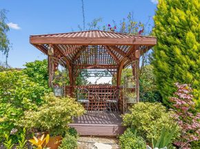 200 McAmant Drive, Santa Cruz CA 95060