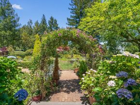 200 McAmant Drive, Santa Cruz CA 95060