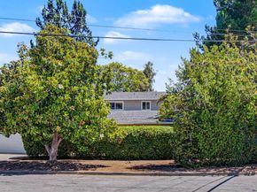 2091 Robinhood Lane, Los Altos CA 94024