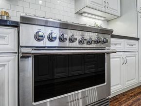 2091 Robinhood Lane, Los Altos CA 94024