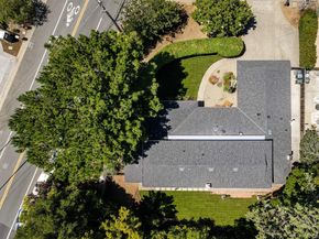 2091 Robinhood Lane, Los Altos CA 94024