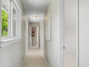 2091 Robinhood Lane, Los Altos CA 94024