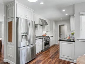 2091 Robinhood Lane, Los Altos CA 94024