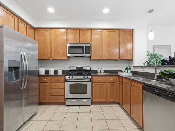 1388 Broadway 285, Millbrae CA 94030