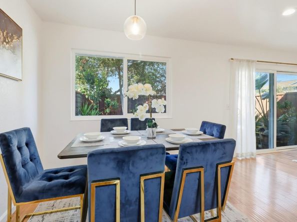 1103 Reed Avenue A, Sunnyvale CA 94086